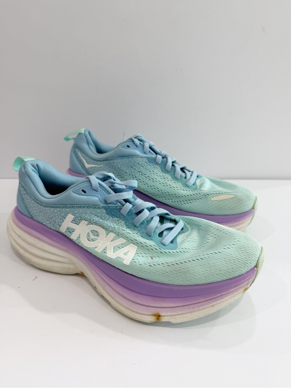 Hoka One One Bondi 8 Women’s shoes